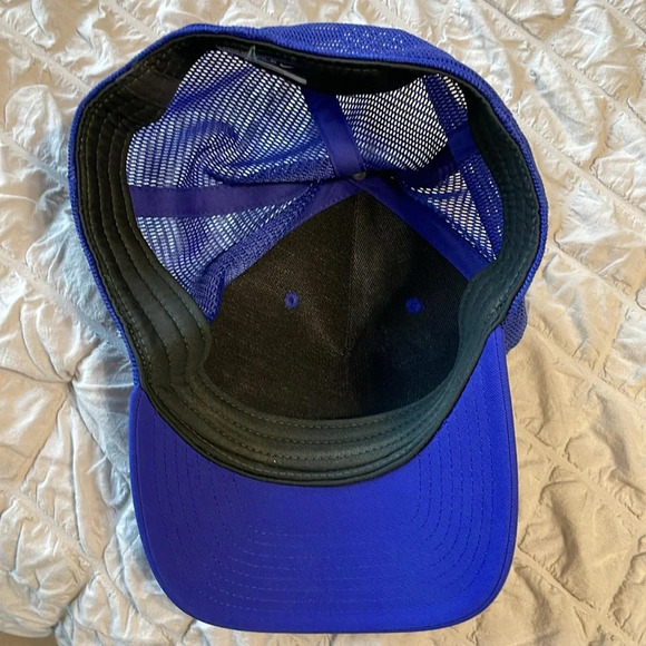 Nike golf NWOT mesh blue with white and yellow baseball hat size large/xl - Picture 4 of 7